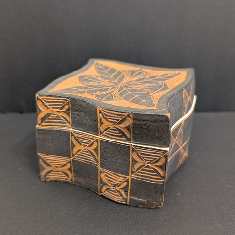 Judy Weeden Ceramic Flower Star Box