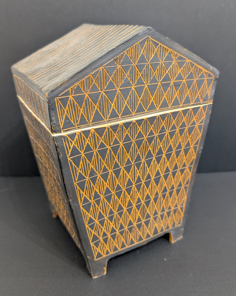 Geometric Vessel with Lid