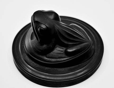 Black Stone Frog on Moon Disk