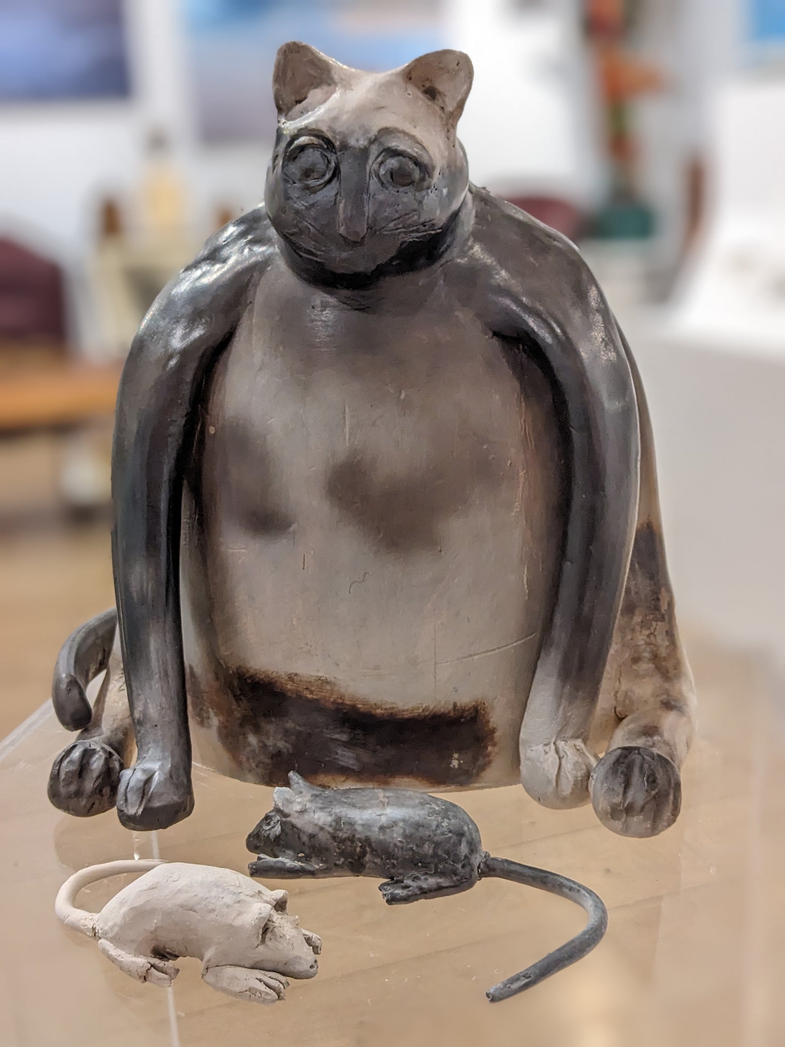 Smoke-Fired Cat with Mouse