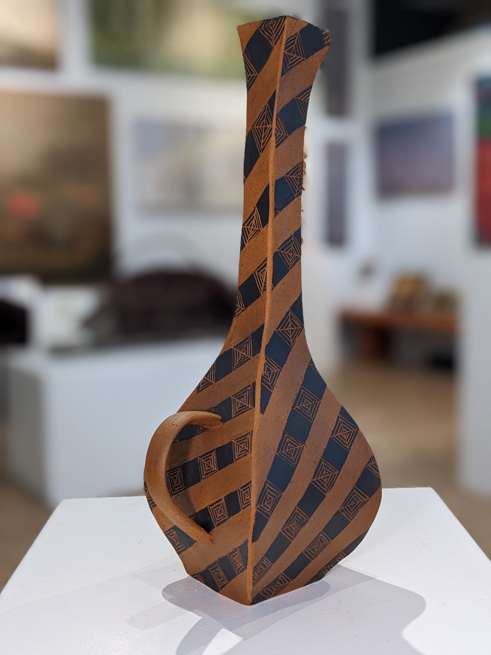 Diagonal Design Bottle