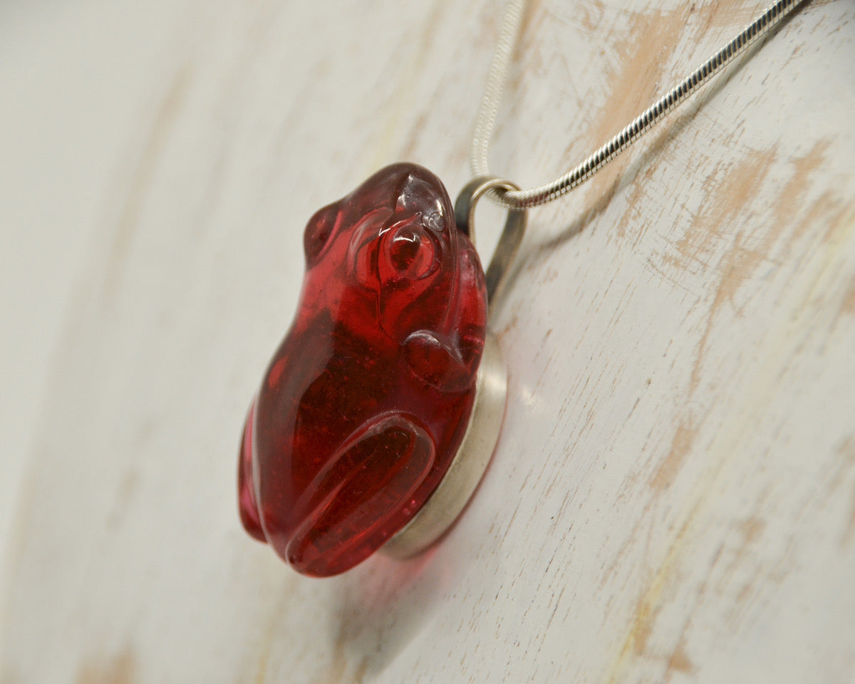Birgit Frog Pendant