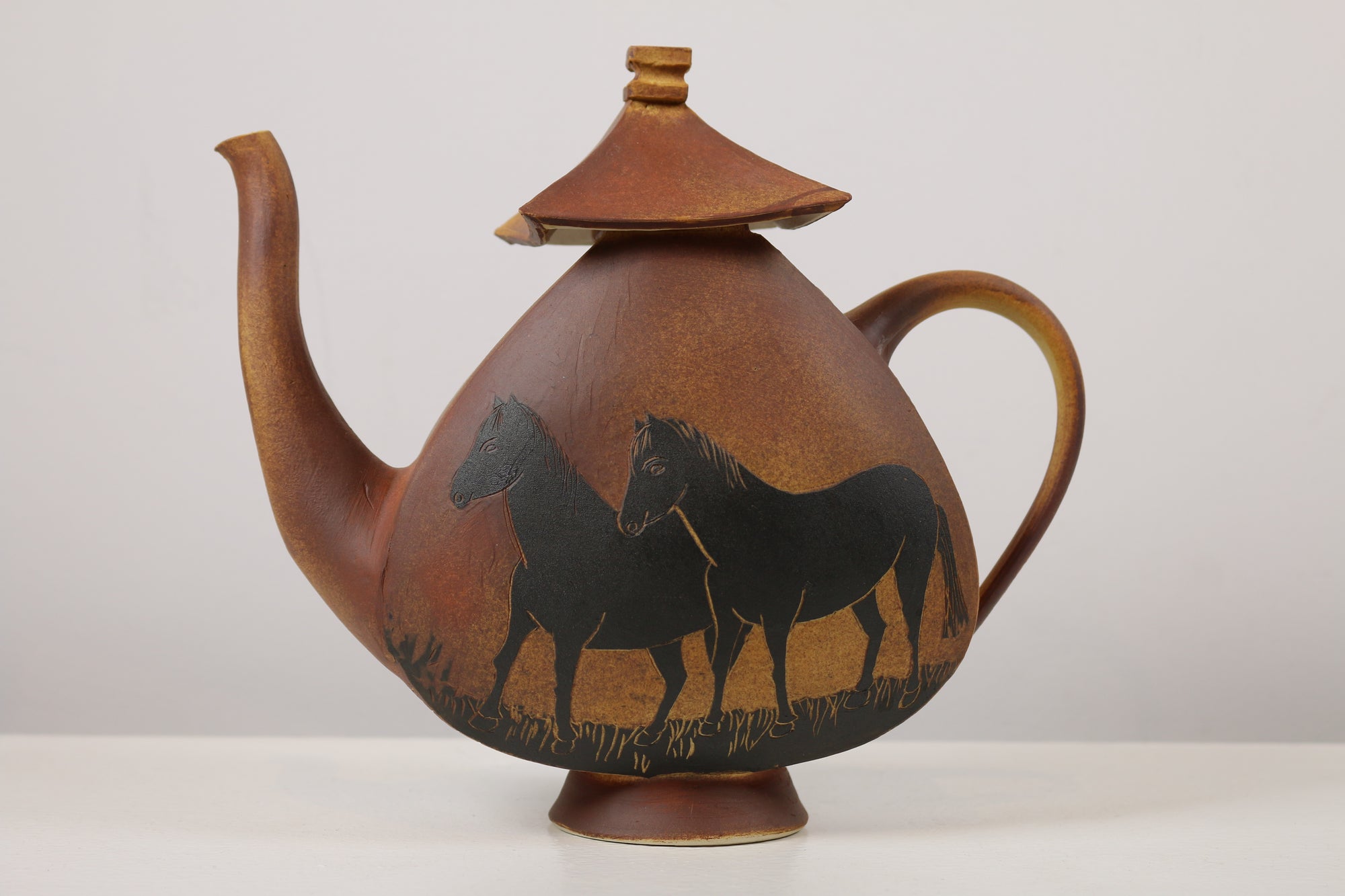 Ceramic Tea Pot with Decorative Horses