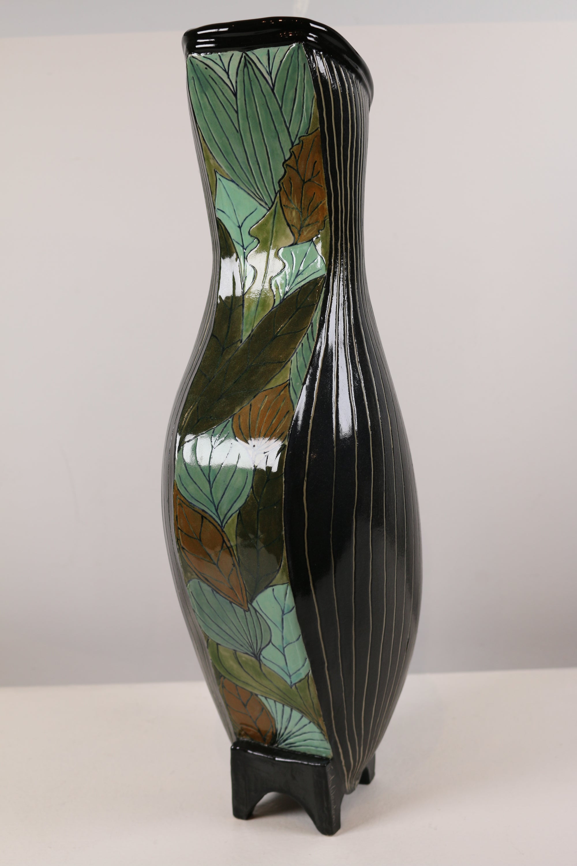 Swinger Vase with Leaves