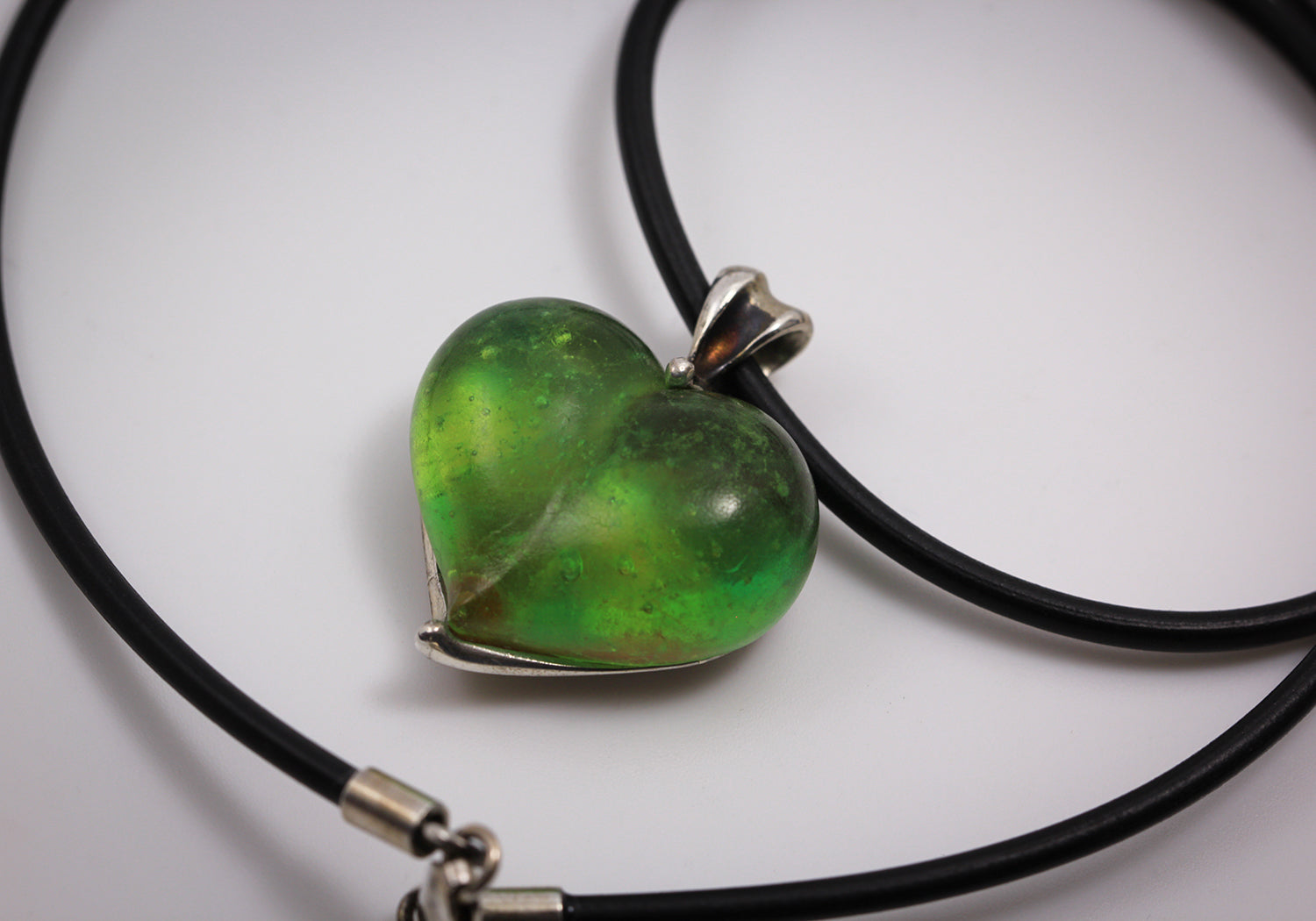 Mottled Green Heart Pendant